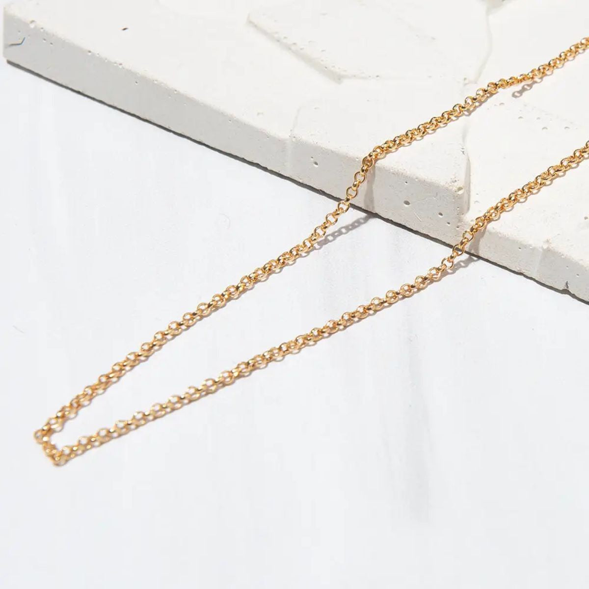 18" Gold Gilded Cable Chain Necklace