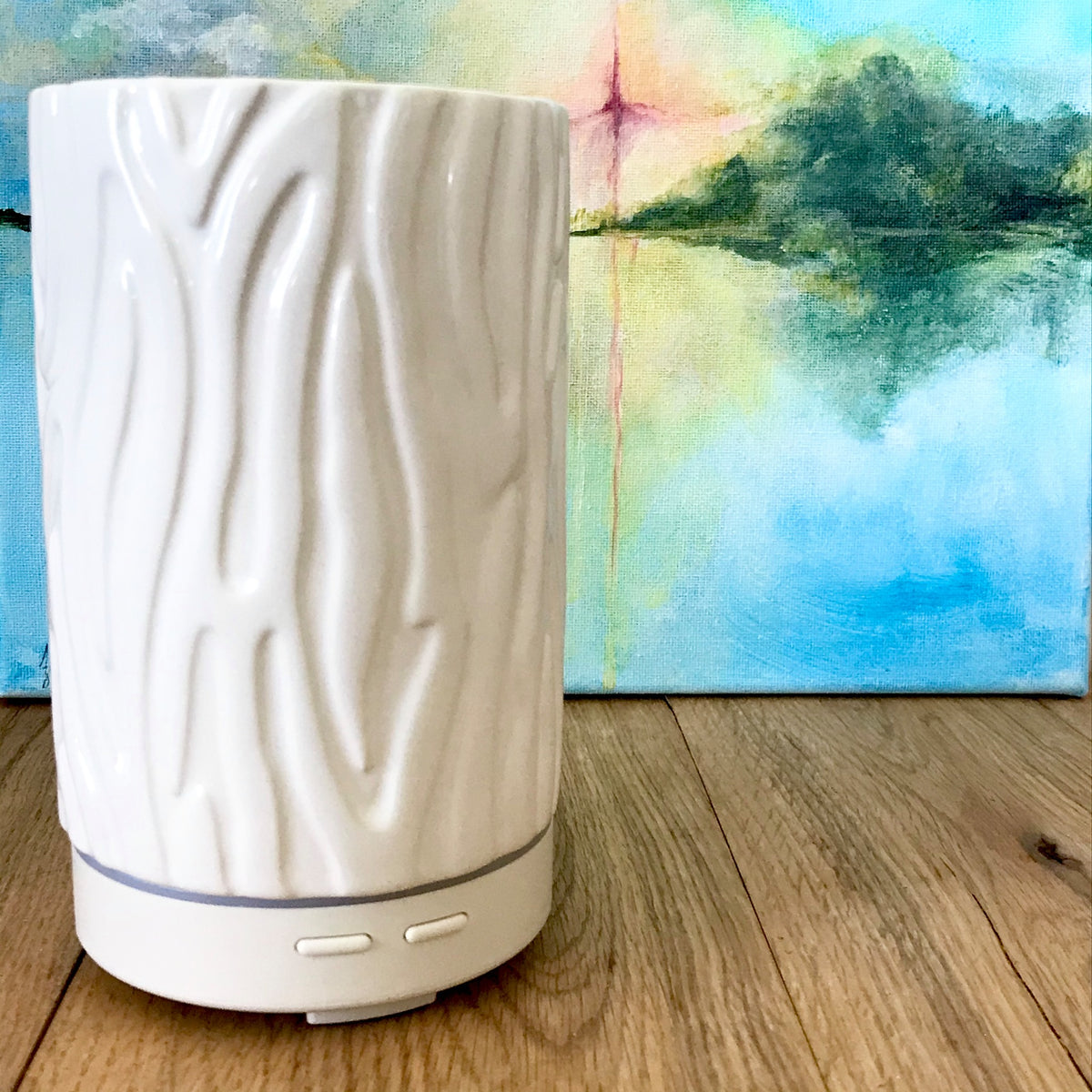 This clean and simple electric ceramic diffuser is perfect to diffuse essential oils in almost any room in your house or office! Features intermittent or continuous diffusion control, color changing light, and auto shut off features.
